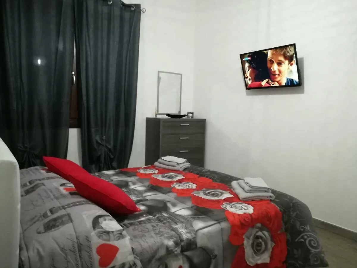 Rooms Loru Sestu 3*,  Italy